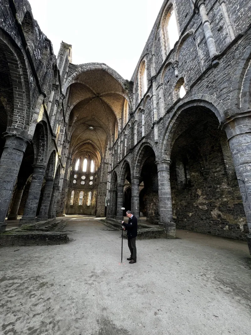Historical Worksite Survey Belgium: Fixing ambiguities in obstructed environment with MarsLaser RTK